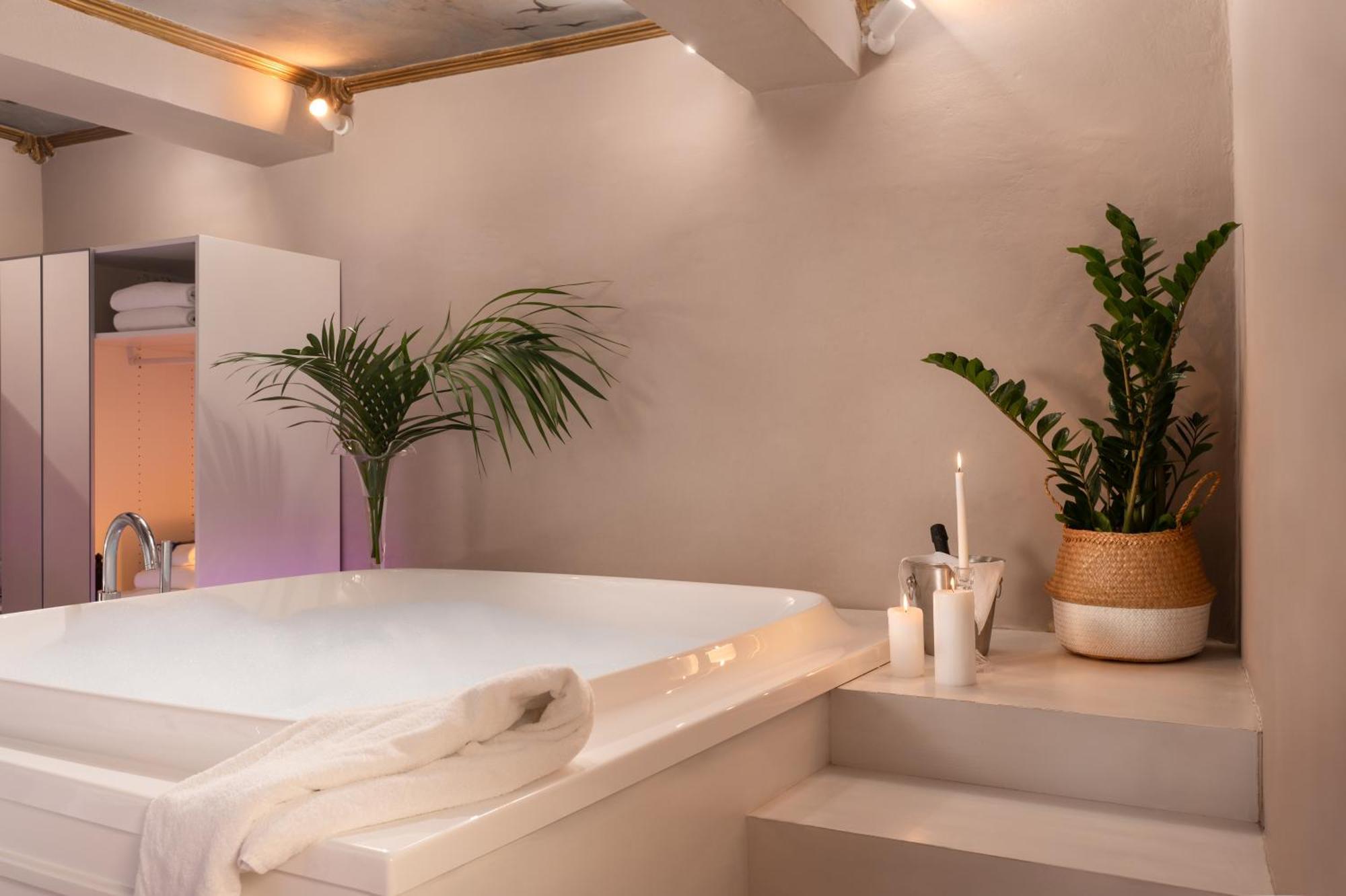 Piazza Pitti Palace - Residenza D'Epoca Bed & Breakfast 3*