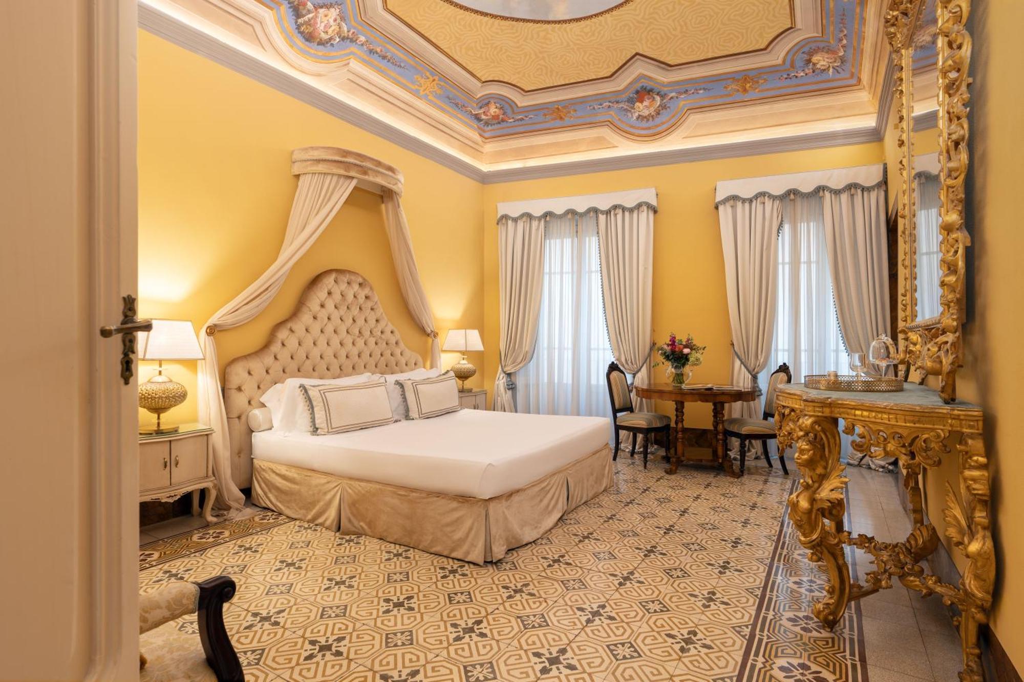 Bed and breakfast Piazza Pitti Palace - Residenza D'epoca 3*